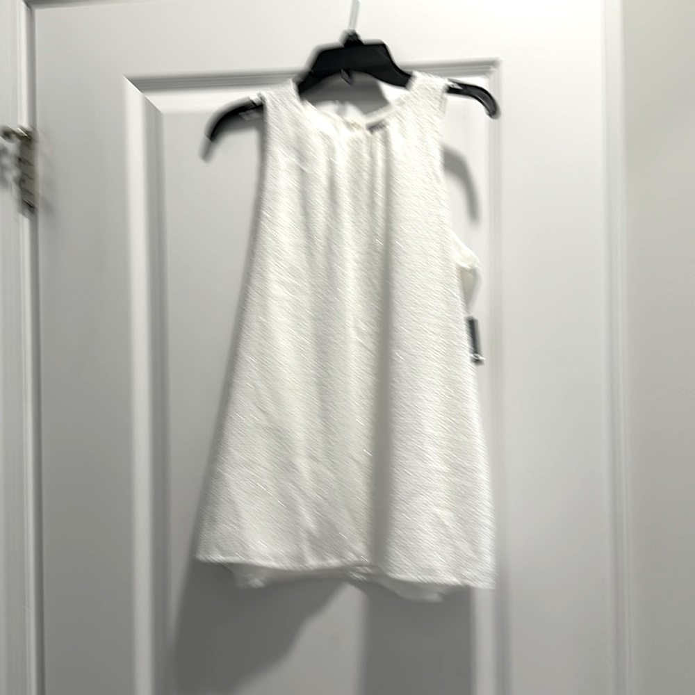 Sleeveless top